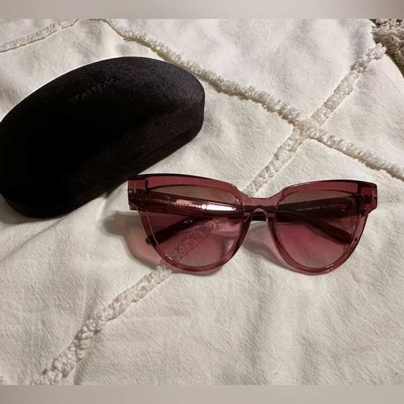 Tom Ford Bordeaux Gradient Cat Eye Sunglasses NWT | Burgundy TF Luxury Eyewear - Picture 6 of 13